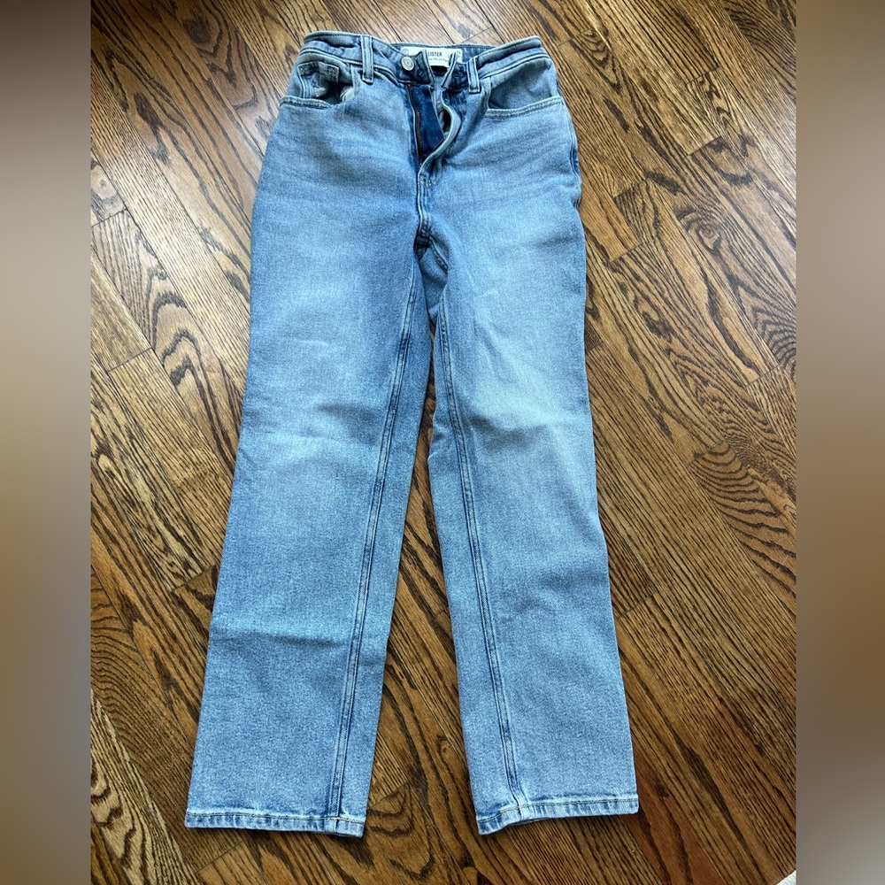 Women’s Girls Hollister Ultra High Rise 90s Straight Leg Jeans - Size 000 short